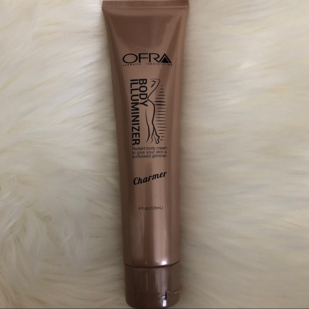 OFRA • Body Illuminizer Charmer body cream